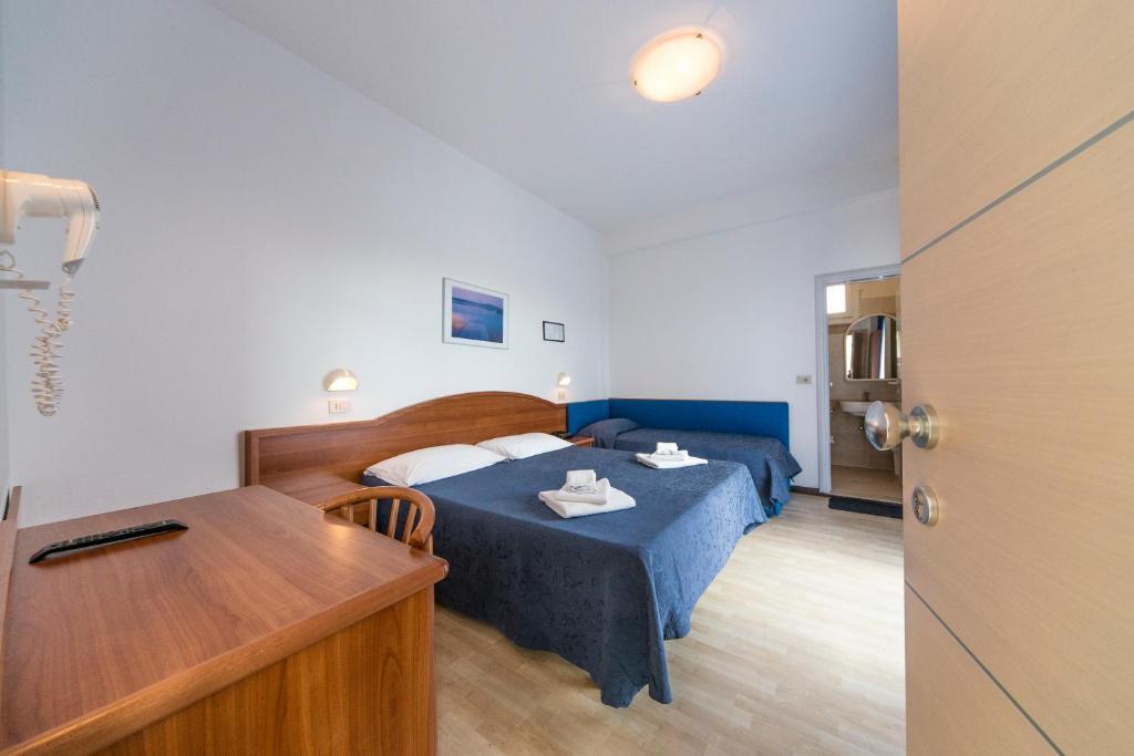 Ciccio Hotel Misano Adriatico Zimmer foto